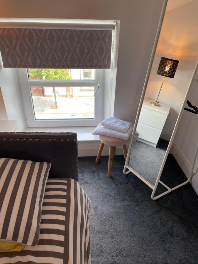 Apartment No 16 Main *